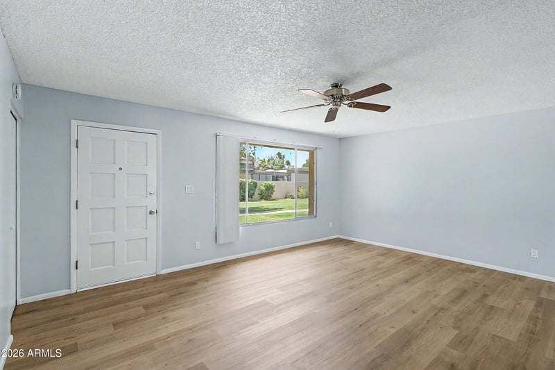 1611 E Newport Dr, Tempe, AZ 85282
