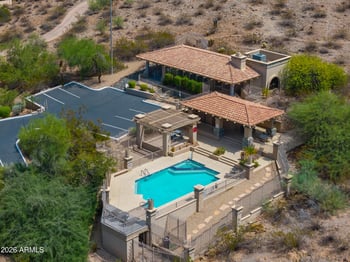 1611 E Redfield Rd, Phoenix, AZ 85022
