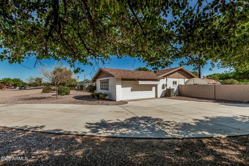 1611 Greenway St, Mesa, AZ 85203