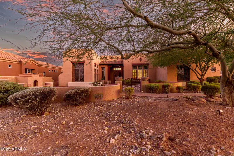 1611 Pearce Rd, Phoenix, AZ 85041