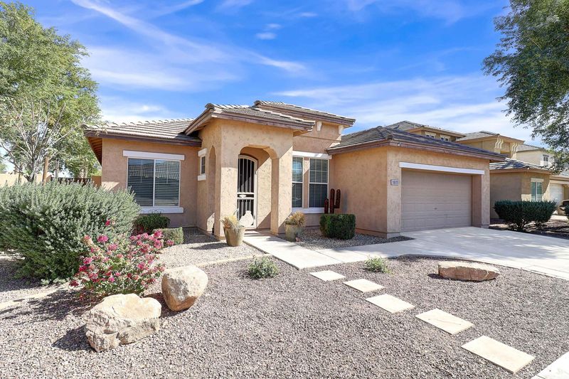 1611 S 173rd Dr, Goodyear, AZ 85338