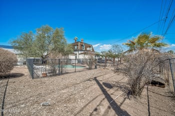 1611 W Fillmore St, Phoenix, AZ 85007