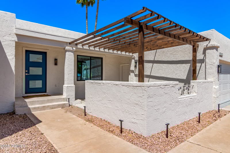 16112 Carmel Dr, Fountain Hills, AZ 85268