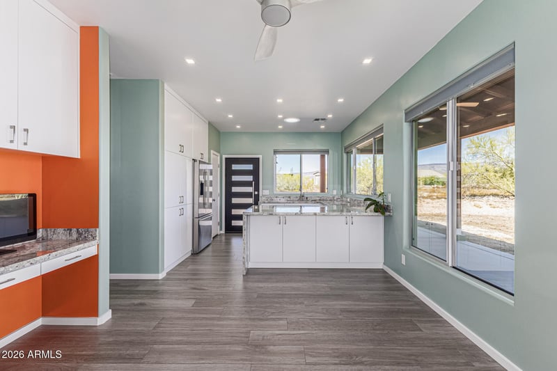 1612 Magellan Dr, New River, AZ 85087