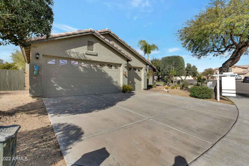 1612 E Tonopah Dr, Phoenix, AZ 85024
