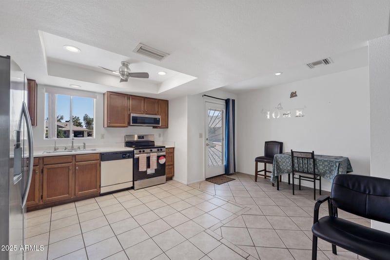 1612 Leisure World --, Mesa, AZ 85206