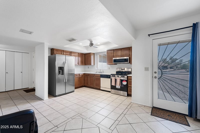 1612 Leisure World --, Mesa, AZ 85206