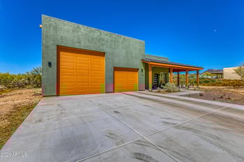 1612 Magellan Dr, New River, AZ 85087