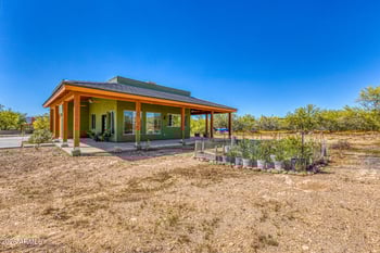 1612 Magellan Dr, New River, AZ 85087