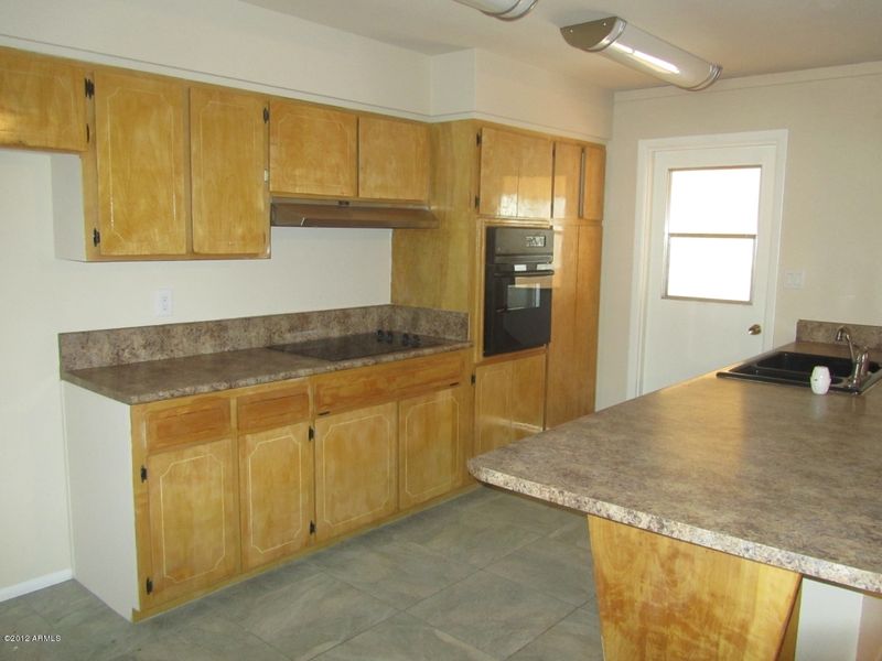 1613 E Penny Dr, Tempe, AZ 85282