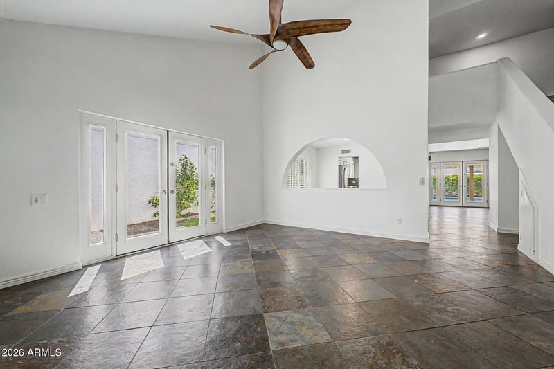 1613 Weathervane Ln, Tempe, AZ 85283