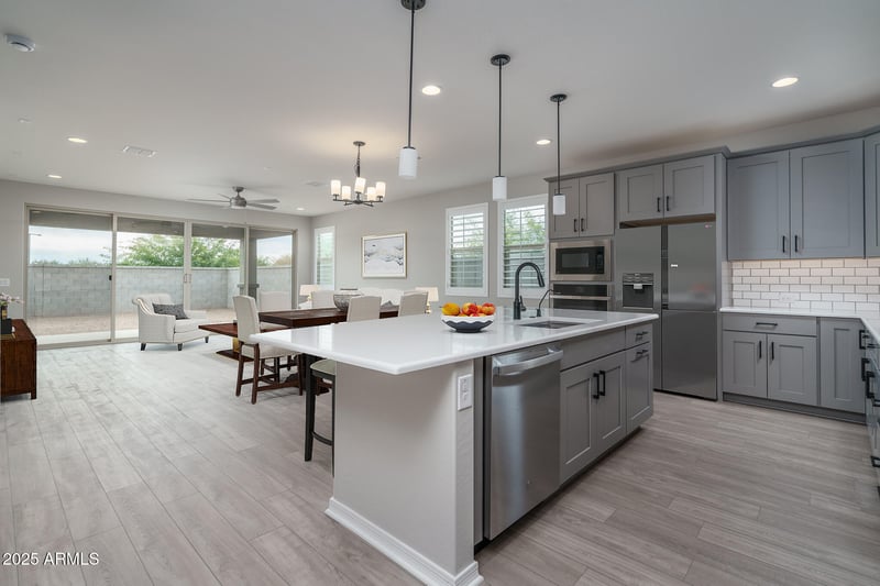 16131 Sand Hls Dr, Surprise, AZ 85387