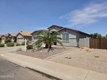 1614 Stephanie Ln, San Tan Valley, AZ 85144