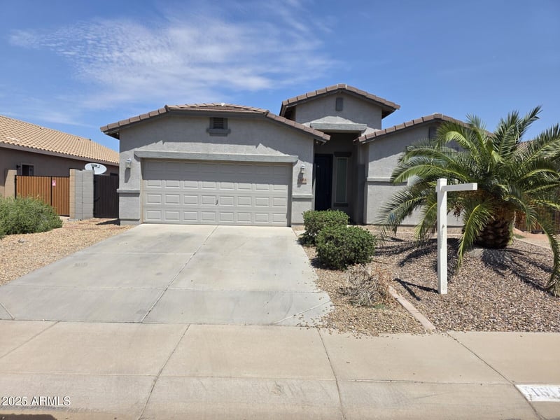 1614 Stephanie Ln, San Tan Valley, AZ 85144