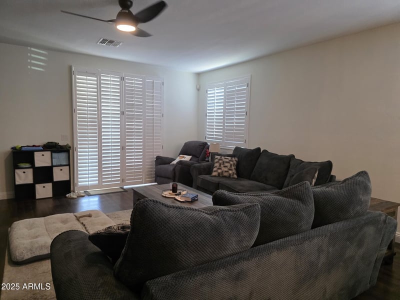 1614 Stephanie Ln, San Tan Valley, AZ 85144
