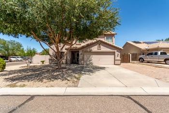 1614 Vernoa St, San Tan Valley, AZ 85140