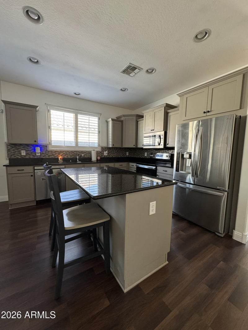 1614 Stephanie Ln, San Tan Valley, AZ 85144