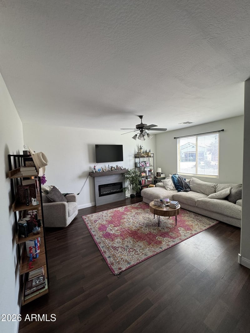 1614 Stephanie Ln, San Tan Valley, AZ 85144