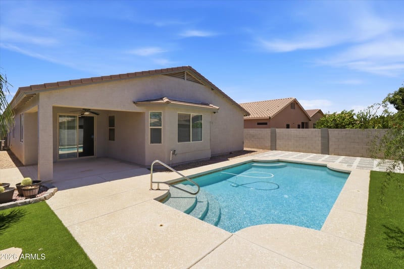 1614 Stephanie Ln, San Tan Valley, AZ 85144