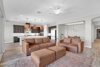 16146 Saguaro Park Ln, Surprise, AZ 85387