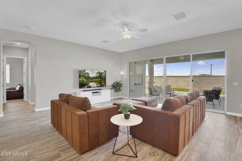 16146 Saguaro Park Ln, Surprise, AZ 85387