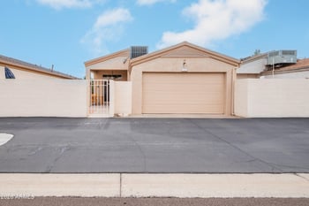 16148 Vista North Dr, Sun City West, AZ 85375