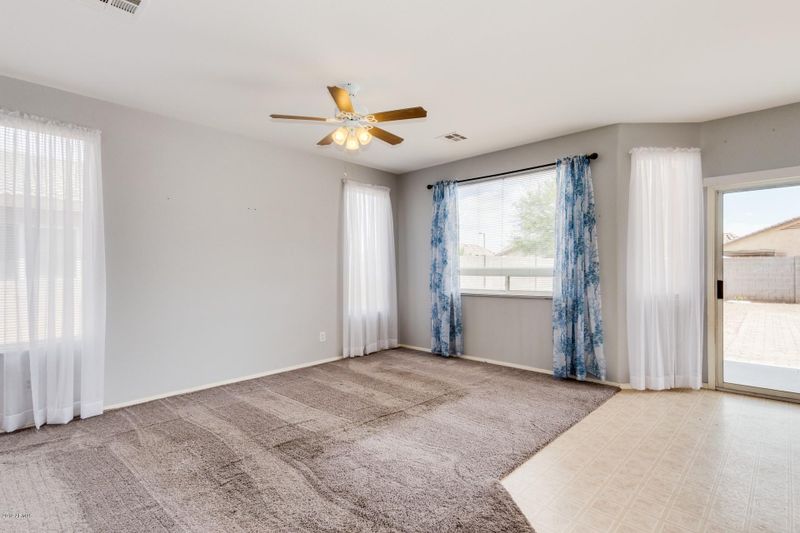 1615 E Silverbirch Ave, Buckeye, AZ 85326