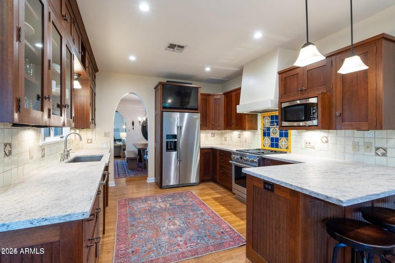 1615 Palmcroft Way, Phoenix, AZ 85007