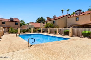 1615 Redmon Dr, Tempe, AZ 85283
