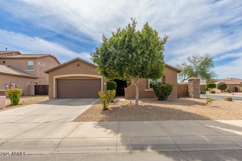 16151 Desert Flower Dr, Goodyear, AZ 85395