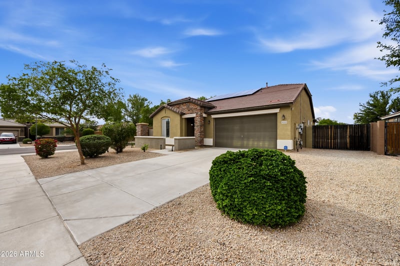 16152 W Desert Flower Dr, Goodyear, AZ 85395