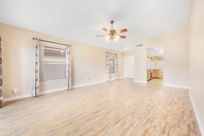 16154 Cottonwood St, Surprise, AZ 85374