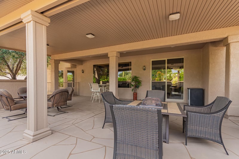 16156 Birdsong Ct, Surprise, AZ 85374