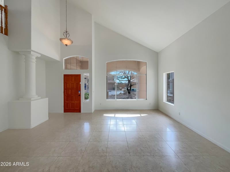 1616 E Glenhaven Dr, Phoenix, AZ 85048