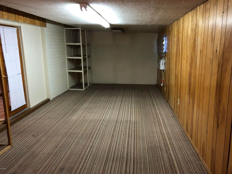 1616 E Penny Dr, Tempe, AZ 85282
