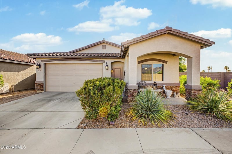 1616 S Aryelle Rd, Apache Junction, AZ 85119