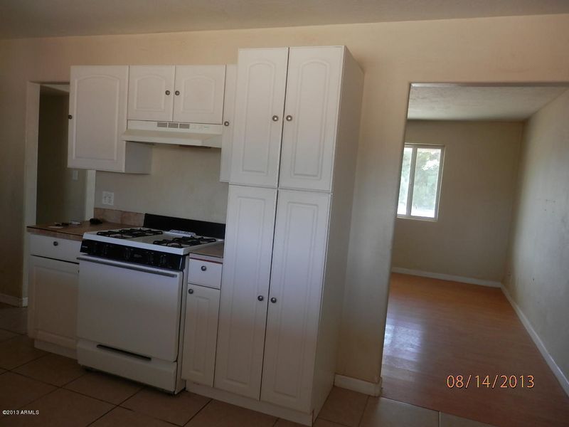 1616 W 6th Dr, Mesa, AZ 85202