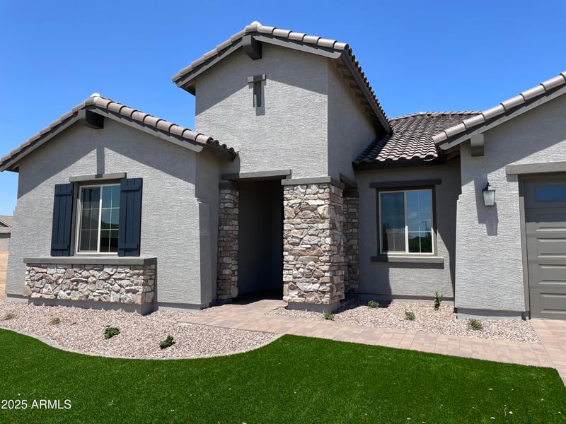 16162 Questa Dr, Surprise, AZ 85387