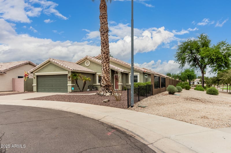 16166 Tonto St, Goodyear, AZ 85338