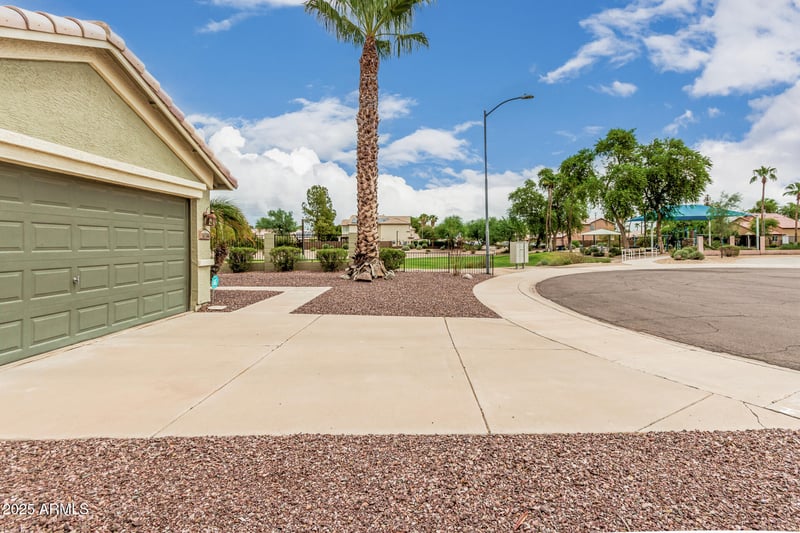 16166 Tonto St, Goodyear, AZ 85338
