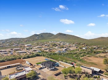 1617 Maddock Rd, Phoenix, AZ 85086