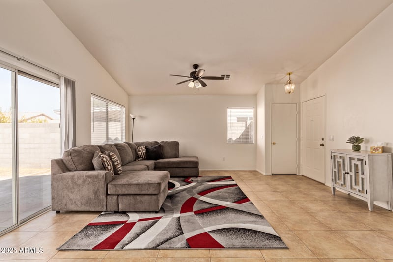 16176 Tonto St, Goodyear, AZ 85338
