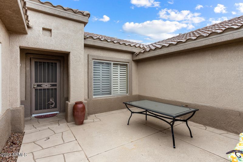 16176 W Silver Falls Dr, Surprise, AZ 85374