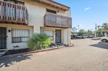 1618 32nd St #5, Phoenix, AZ 85008