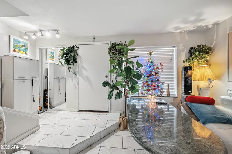 1618 32nd St #5, Phoenix, AZ 85008