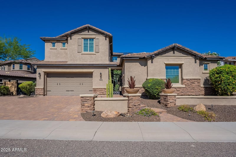 1618 Blaylock Dr, Phoenix, AZ 85085