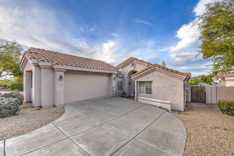 1618 E Waltann Ln, Phoenix, AZ 85022