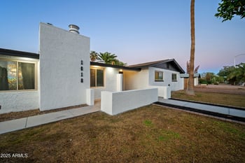 1618 Greenway St, Mesa, AZ 85203