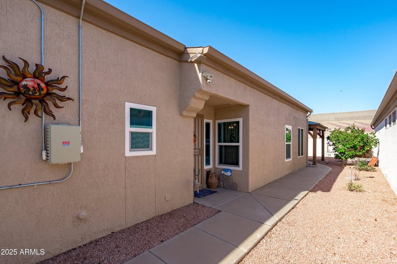 16182 Vista North Dr, Sun City West, AZ 85375