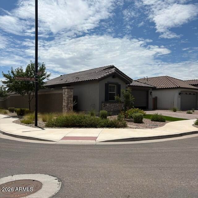 16185 Mariposa Grande --, Surprise, AZ 85387